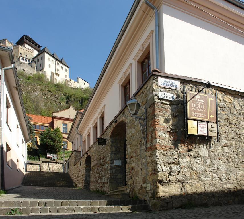 Hotel Pod Hradom Trenčín 外观 照片